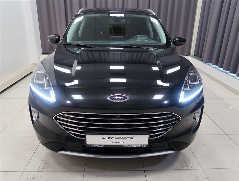 Ford Kuga 2,0 TDCI AUT 4x4 ČR 1 MAJITEL - fotka 2 z 26