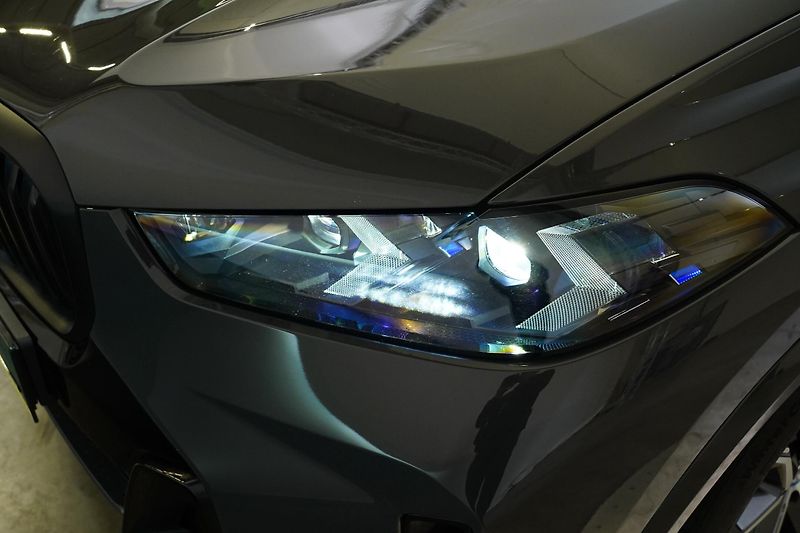BMW X5 - fotka 9 z 30