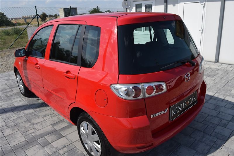 Mazda 2 1,2 I 55KW NÍZKÉ KM BEZ KOROZE - fotka 7 z 41