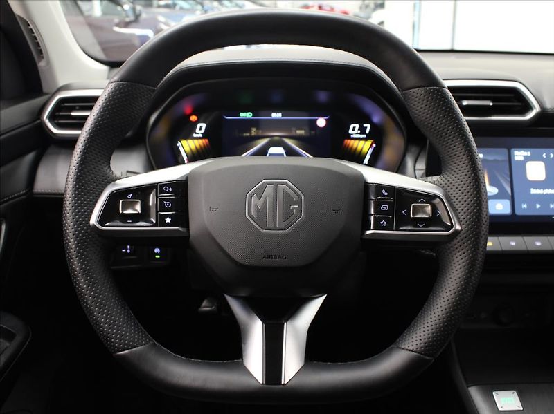 MG ZS 1,5 i 85kW Elegance 18tkm. ČR - fotka 9 z 27