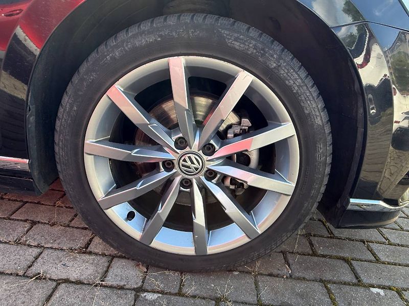 Volkswagen Passat (2017) 2.0 TDI BMT 140kW DSG Highline - fotka 23 z 32