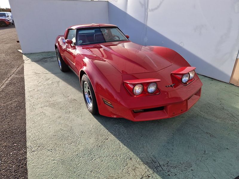 Chevrolet Corvette C3 - fotka 1 z 34
