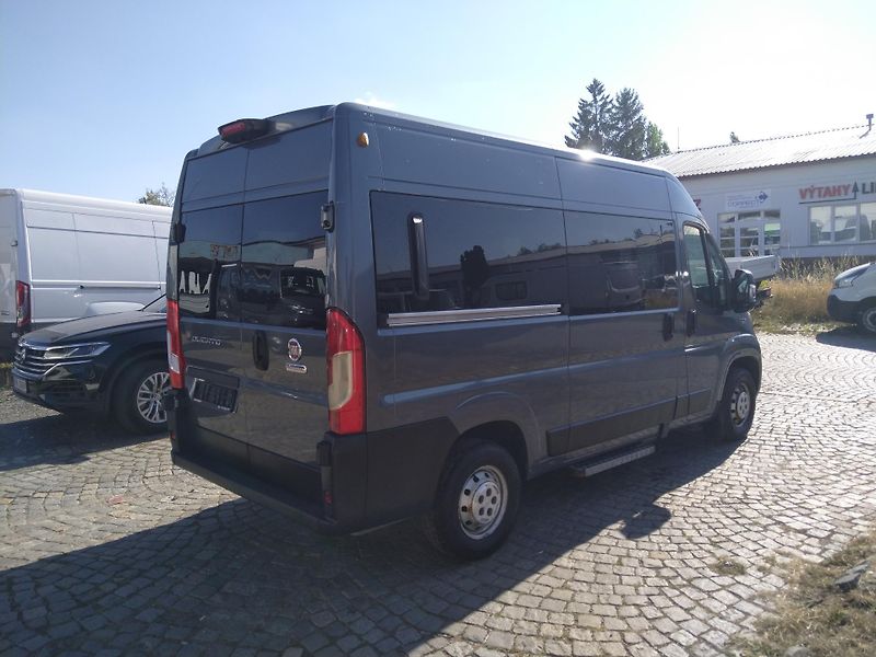 Fiat Ducato 2,3 150ps 9 míst - fotka 2 z 12