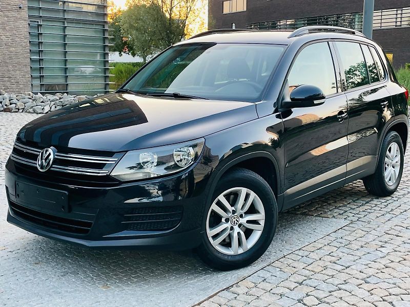 Volkswagen Tiguan 1.4TSI MANUÁL SERVISKA SENZORY - fotka 3 z 45