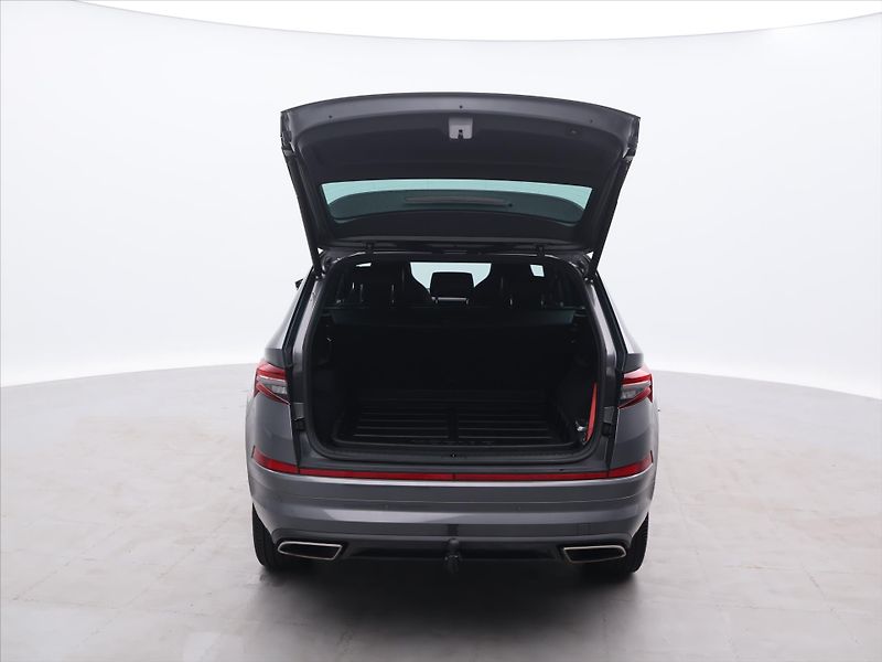 Škoda Kodiaq 2,0 TSI RS 180kW DSG 4x4 DPH - fotka 9 z 32