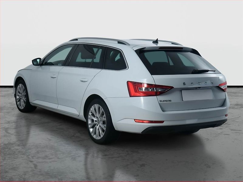 Škoda Superb (2020) Style 2.0 TDI, Automat, Kůže - fotka 4 z 14