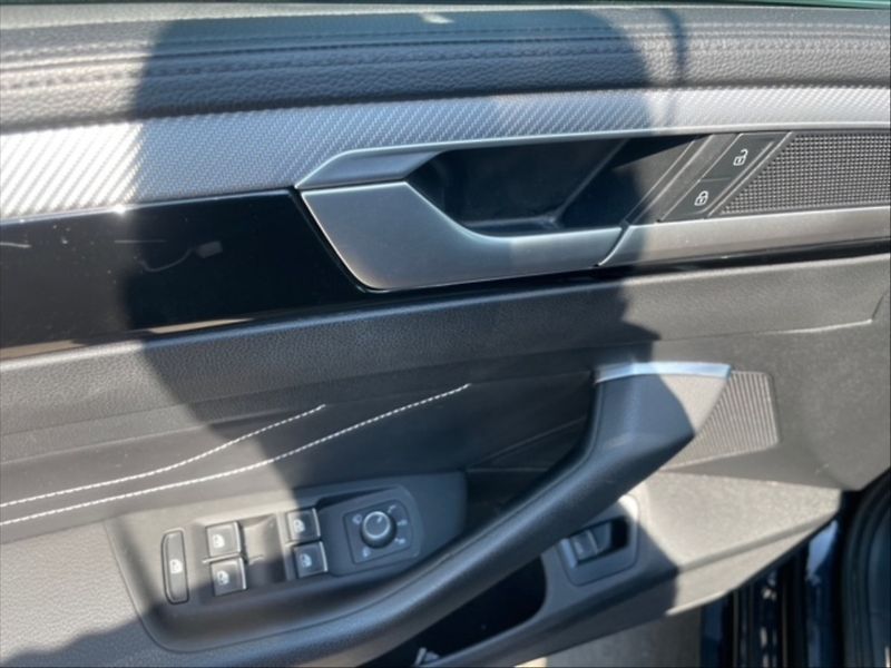 Volkswagen Arteon 2,0 TDI R-Line DSG - fotka 11 z 11