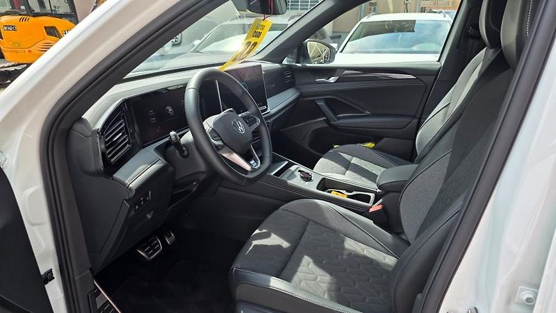 Volkswagen Tiguan (2025) 1.5 eTSI 110 kW Goal TZ - fotka 10 z 38