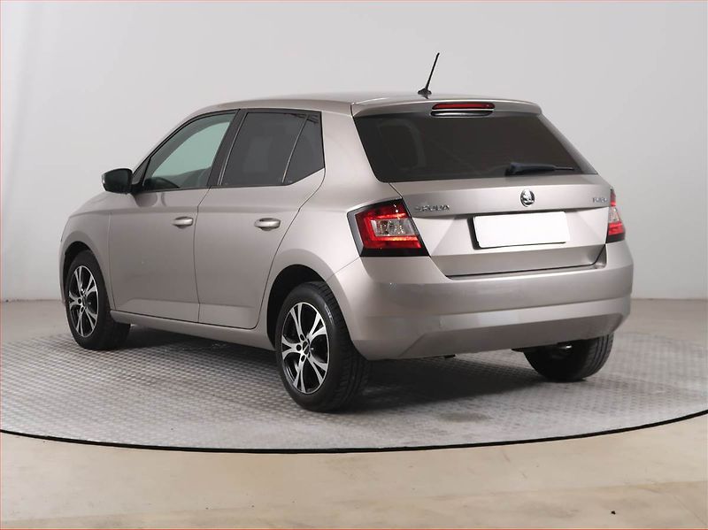 Škoda Fabia (2017) 1.0 TSI, Tempomat - fotka 4 z 15