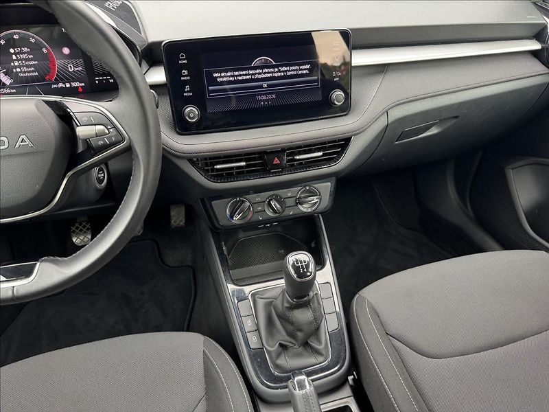 Škoda Fabia 1,0 MPI 130LET ZÁRUKA ČR DPH - fotka 18 z 29