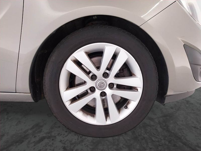 Opel Meriva (2013) Cosmo 1.7 CDTi, Automat - fotka 15 z 19