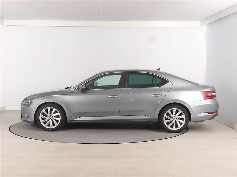 Škoda Superb (2016) Laurin&Klement 2.0 TDI, 4X4 - fotka 3 z 13