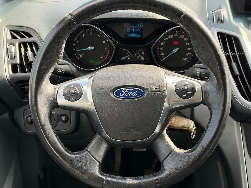 Ford C-MAX (2012) Trend 1.6i 77kW - fotka 15 z 30