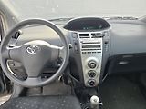 Toyota Yaris 1,3 VVT-i - náhled 6