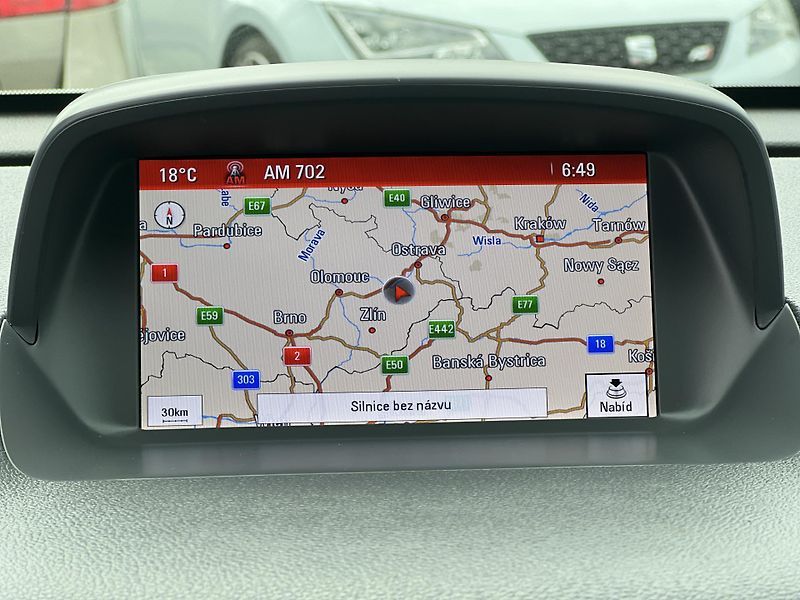 Opel Mokka 1.4T COSMO 4x4 KAMERA NAVI - fotka 20 z 37