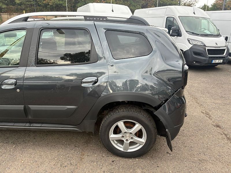Dacia Duster 1.5 DCi 4x4 Navi ČR původ 64 0 - fotka 8 z 24