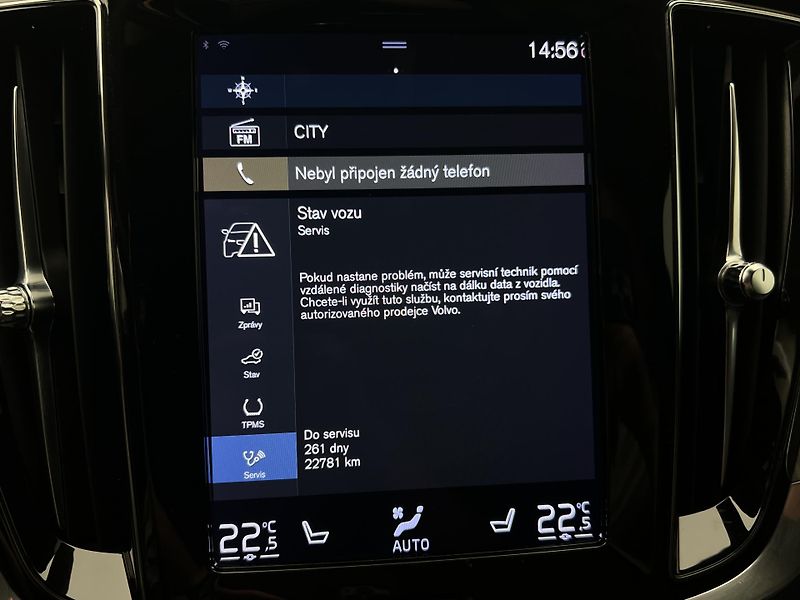 Volvo V60 T6 AWD RECHARGE INSCRIPTION - fotka 31 z 47