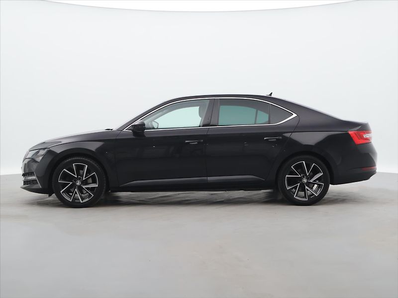Škoda Superb iV 1,4 TSI 115kW Style DSG CZ - fotka 4 z 30