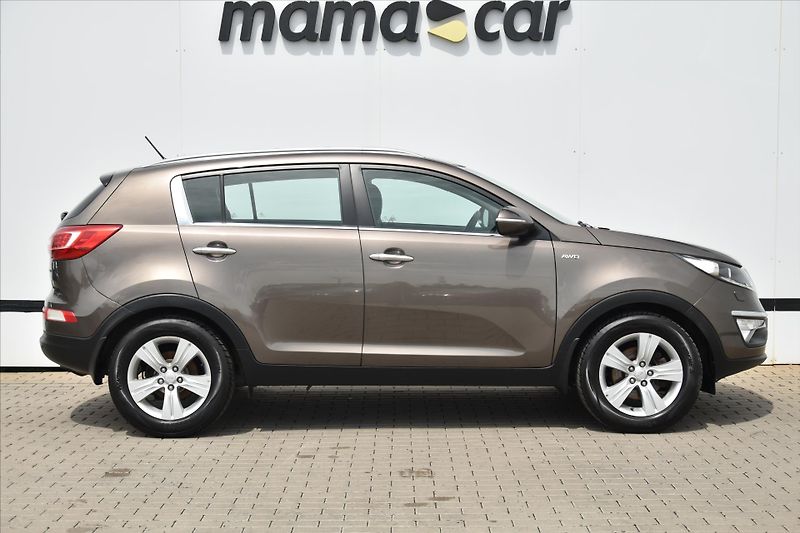 Kia Sportage 2.0 CRDI 135kW 4WD ČR - fotka 8 z 25