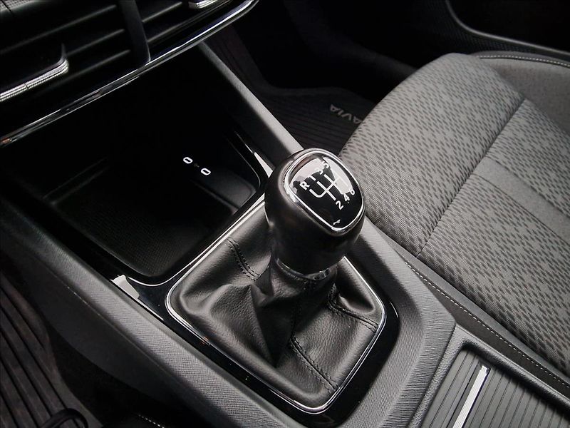 Škoda Octavia 2.0 TDI Style,původ ČR,1.Maj. - fotka 36 z 50