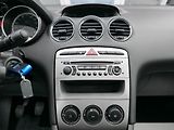 Peugeot 308 1,6 HDI 80kW SW Panorama Sport - náhled 34
