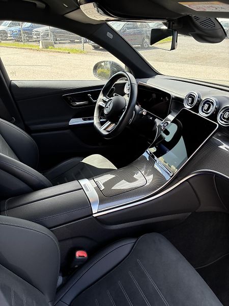 Mercedes-Benz GLC (2025) 220d 4MATIC kupé - fotka 7 z 17