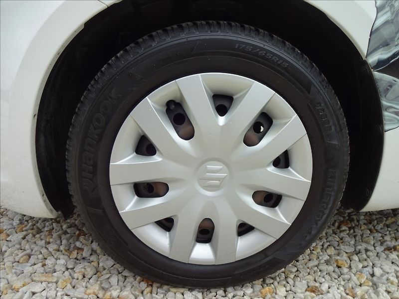 Suzuki Swift 1.2i16V NOVÉ ROZVODY - fotka 42 z 47