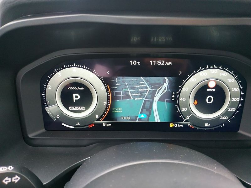 Nissan Qashqai 1.3T mHEV AT,2WD, ZADÁNO - fotka 17 z 29