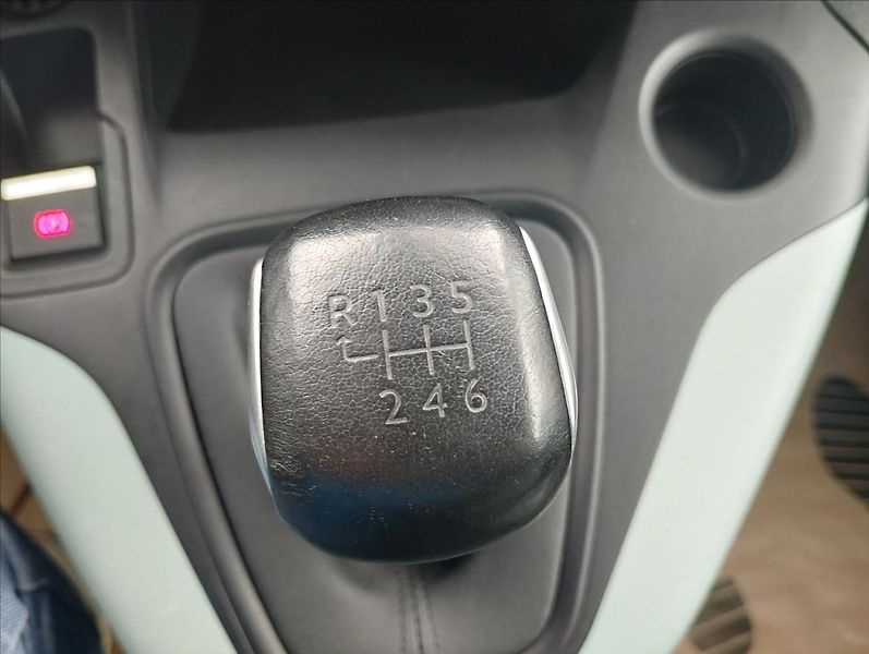 Citroën Berlingo 1,2 - fotka 19 z 21