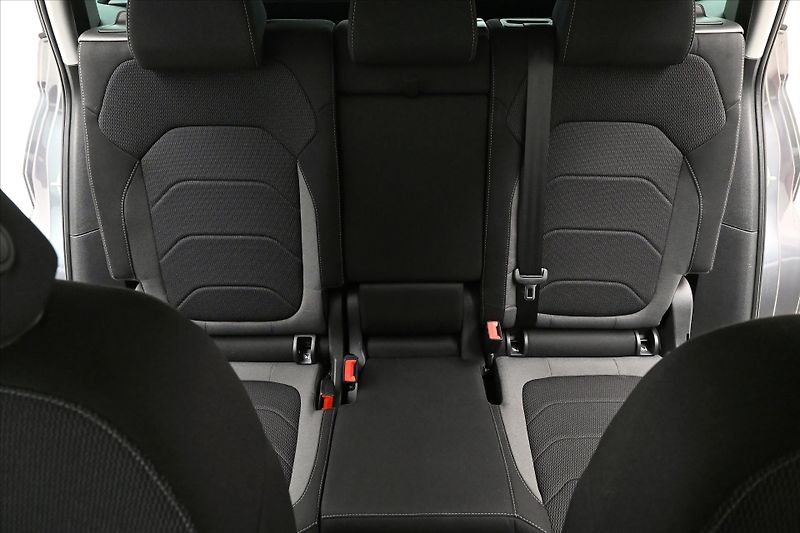Škoda Kodiaq 1,5 TSI 110 kW DSG 7MÍST Záruk - fotka 28 z 32