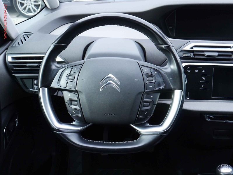 Citroën Grand C4 Picasso (2018) 1.2 PT, 1.maj, LED, AC, park - fotka 13 z 15
