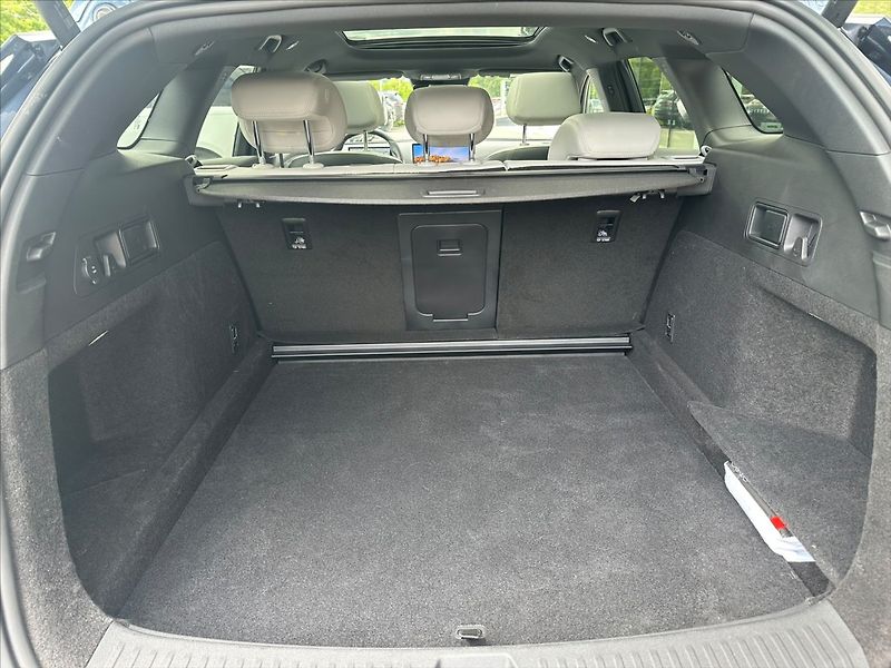BYD Seal 6 1,5   DM-i Touring-Comfort Lit - fotka 15 z 15