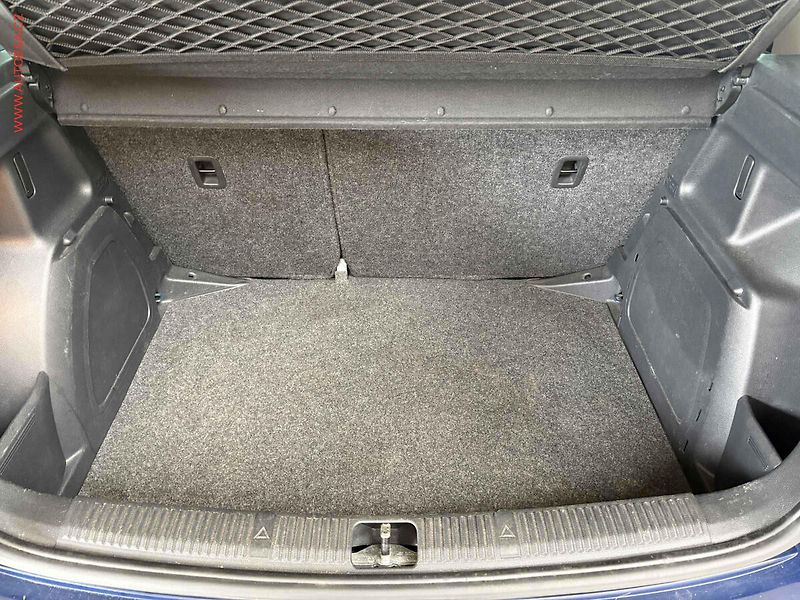 Škoda Fabia (2011) 1.2 TSi, Ambition - fotka 7 z 13