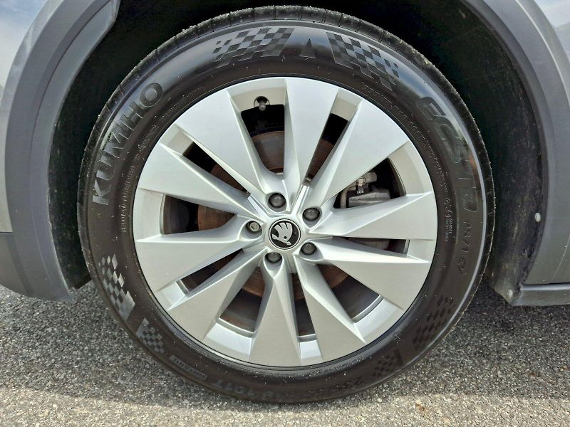 Škoda Elroq (2025) Selection 60 150kW - fotka 35 z 35