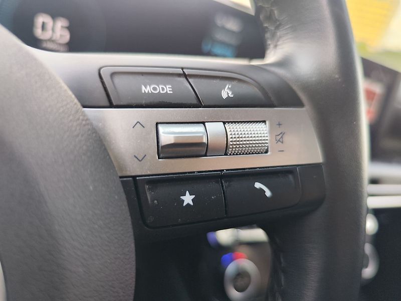 Hyundai Tucson 1.6 T-GDI/118kW Smart DCT - fotka 26 z 32