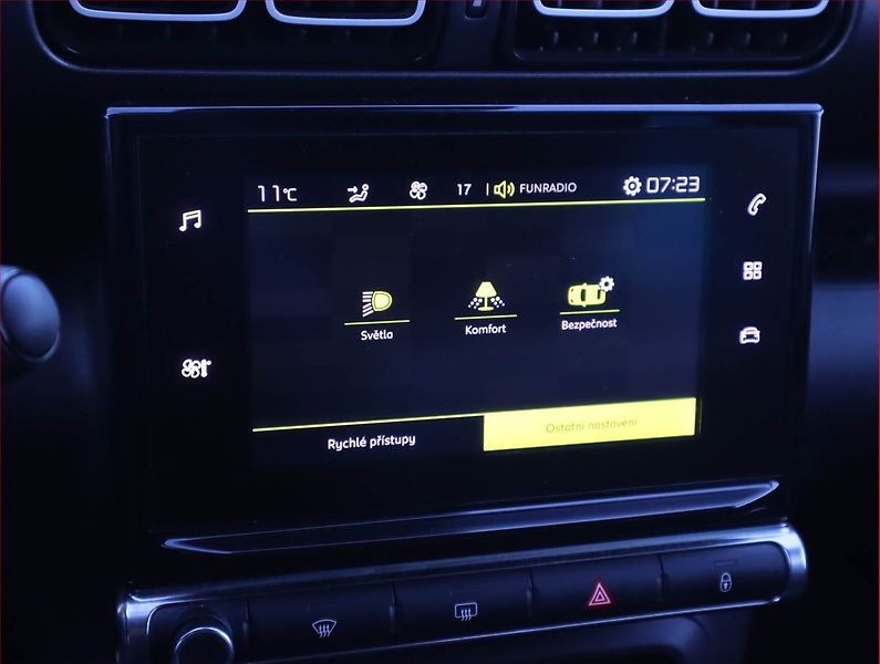 Citroën C3 Aircross (2019) 1.2 PureTech, Automat - fotka 21 z 22