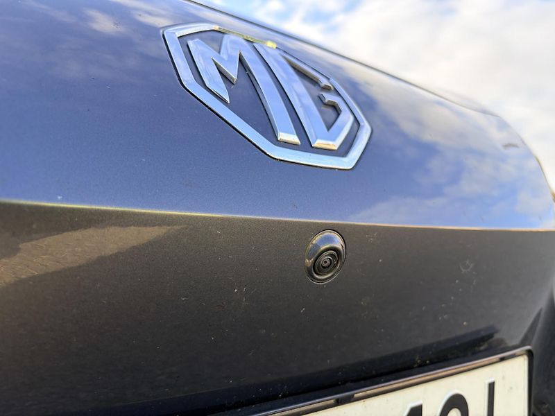 MG MG4 XPOWER 320kW 4x4 - fotka 10 z 41