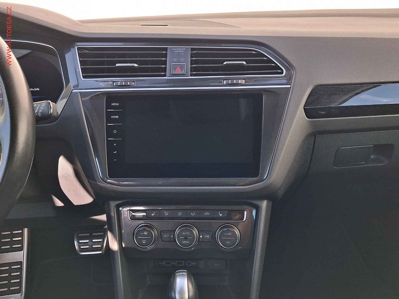 Volkswagen Tiguan (2018) 2.0 TDi 4X4, Sound, DSG, LED - fotka 12 z 20