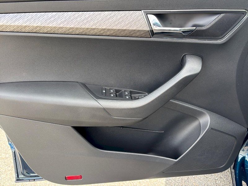 Škoda Karoq (2023) 1.5 TSI 110 kW DSG - fotka 14 z 33