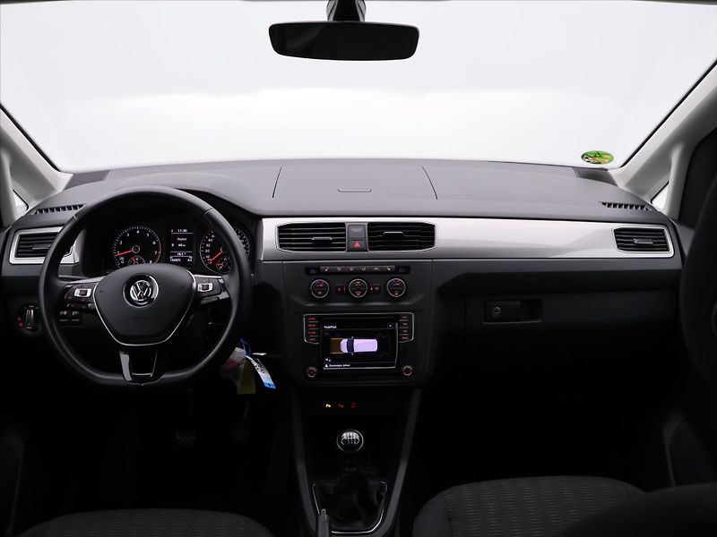 Volkswagen Caddy 1,4 TSI 92kW Maxi 7-Míst Xenon - fotka 22 z 30