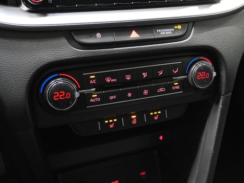 Kia Ceed - fotka 21 z 25