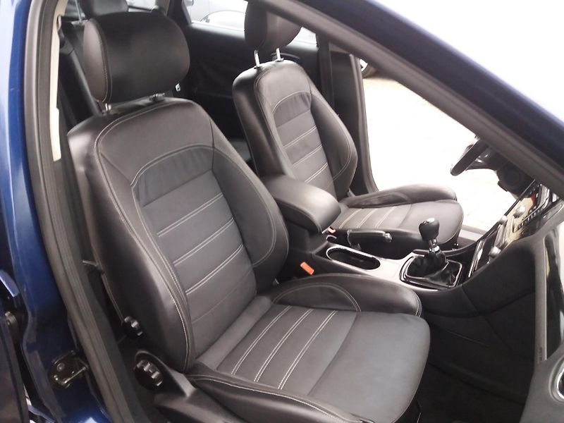 Ford Mondeo 2.0TDCi,103kW,KŮŽE,SERV.KNÍŽKA - fotka 12 z 18