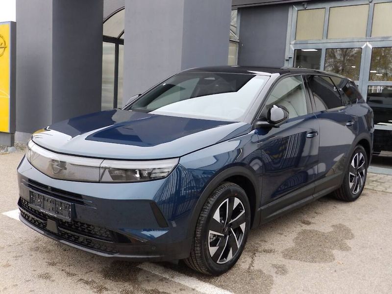 Opel Grandland (2026) GSHybr.1.2Turbo - fotka 2 z 30