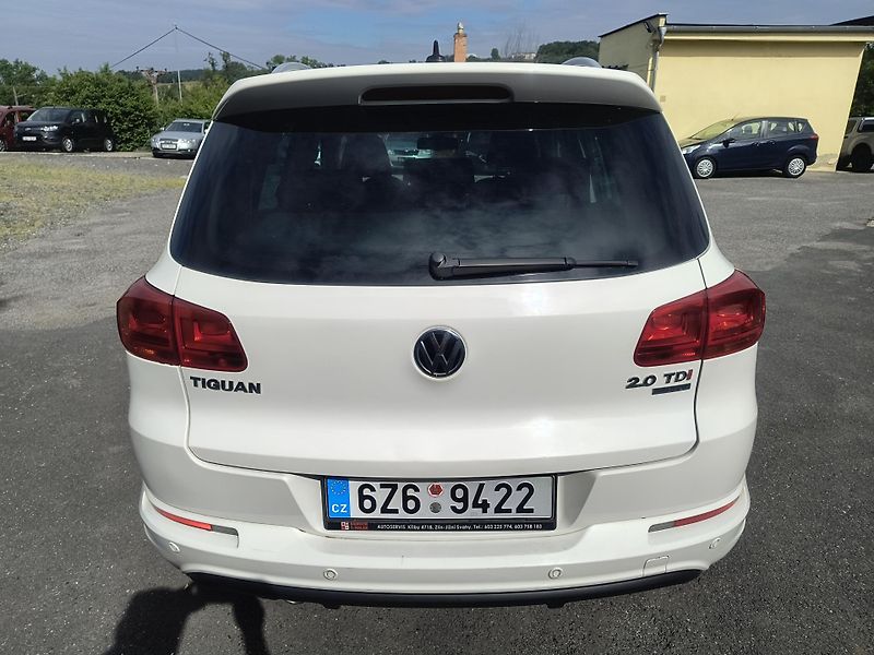 Volkswagen Tiguan (2013) 2.0 TDI 4X4 DSG 130KW R-LINE  - fotka 10 z 53