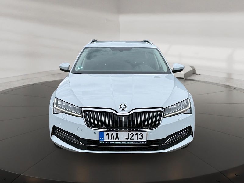 Škoda Superb (2023) STYLE 2.0TSI 140kW DSG CZ DPH - fotka 2 z 11