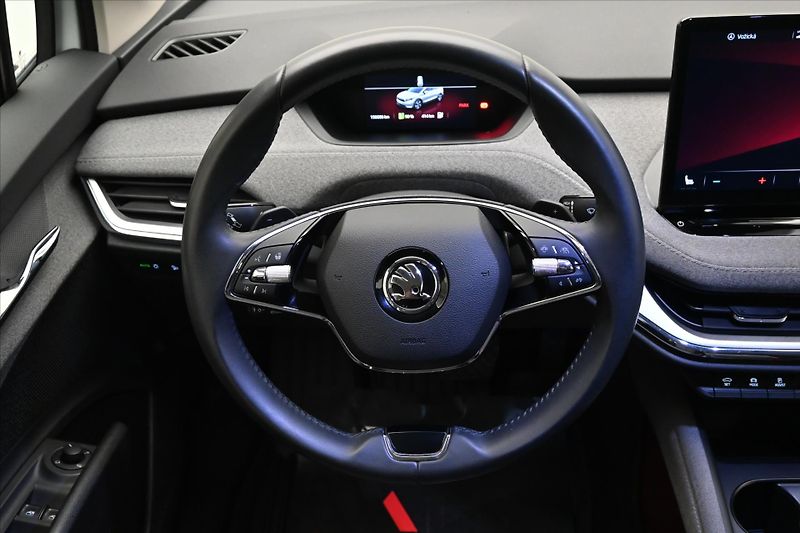 Škoda Enyaq iV 80 150kW SoH 94,5% Záruka a - fotka 18 z 32