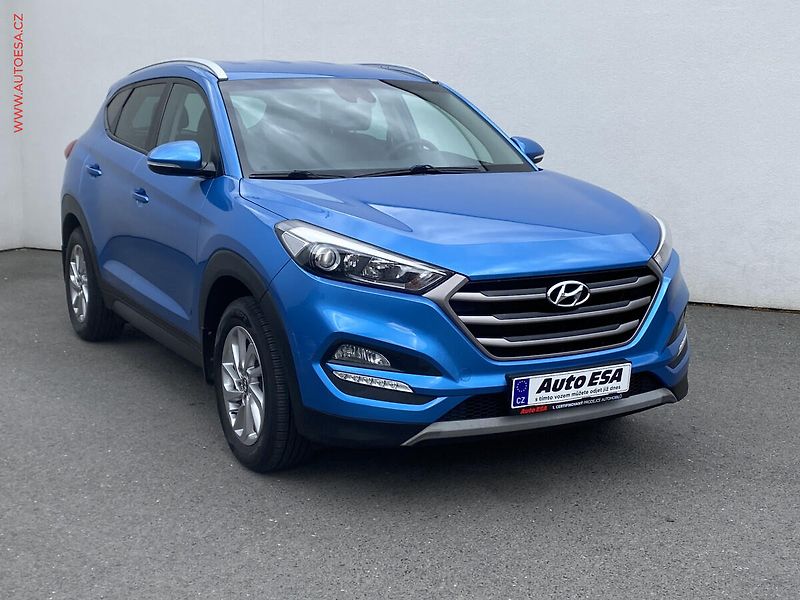 Hyundai Tucson (2016) 1.7 CRDi 2WD, ČR, Trikolor - fotografie inzerátu