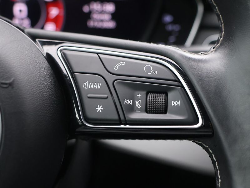 Audi S5 3,0 TFSi 260kW TipTronic 4X4 - fotka 14 z 26