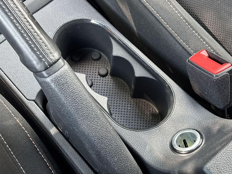 Škoda Kamiq (2023) 1.5 TSI Scoutline - fotka 20 z 30