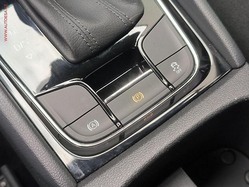 Škoda Kodiaq (2019) 2.0 TDi, Style, DSG, +kola - fotka 22 z 32